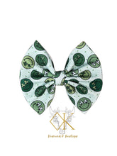 Load image into Gallery viewer, St. Patrick’s Day Bundle
